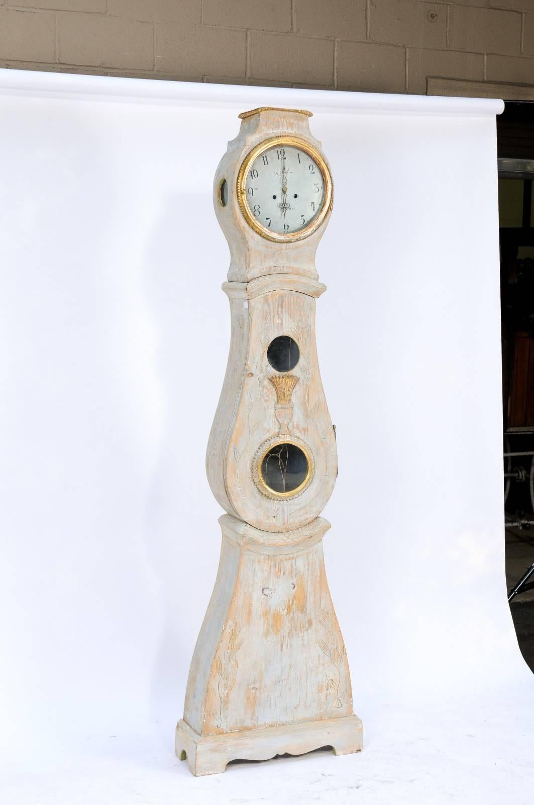 19th Century Swedish 1840s Painted and Giltwood Mora Clock with Delicate Carved Accents