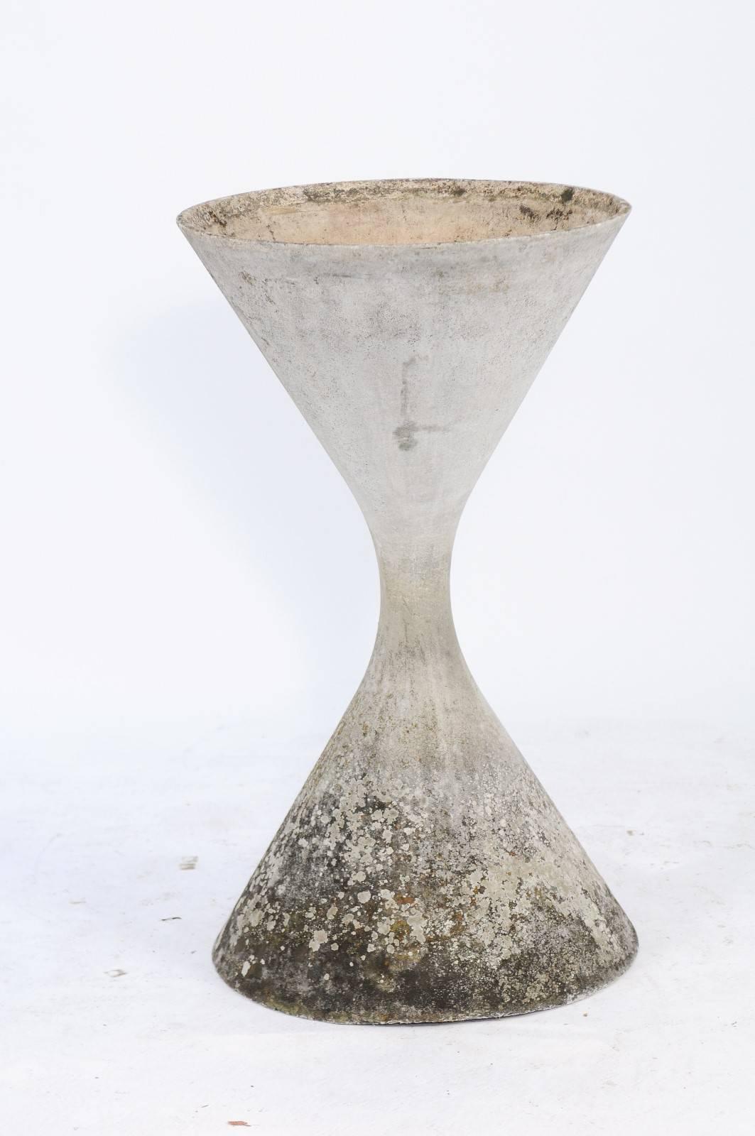 Swiss Willy Guhl Fiber Cement Diabolo Planter from Switzerland from the 1950s