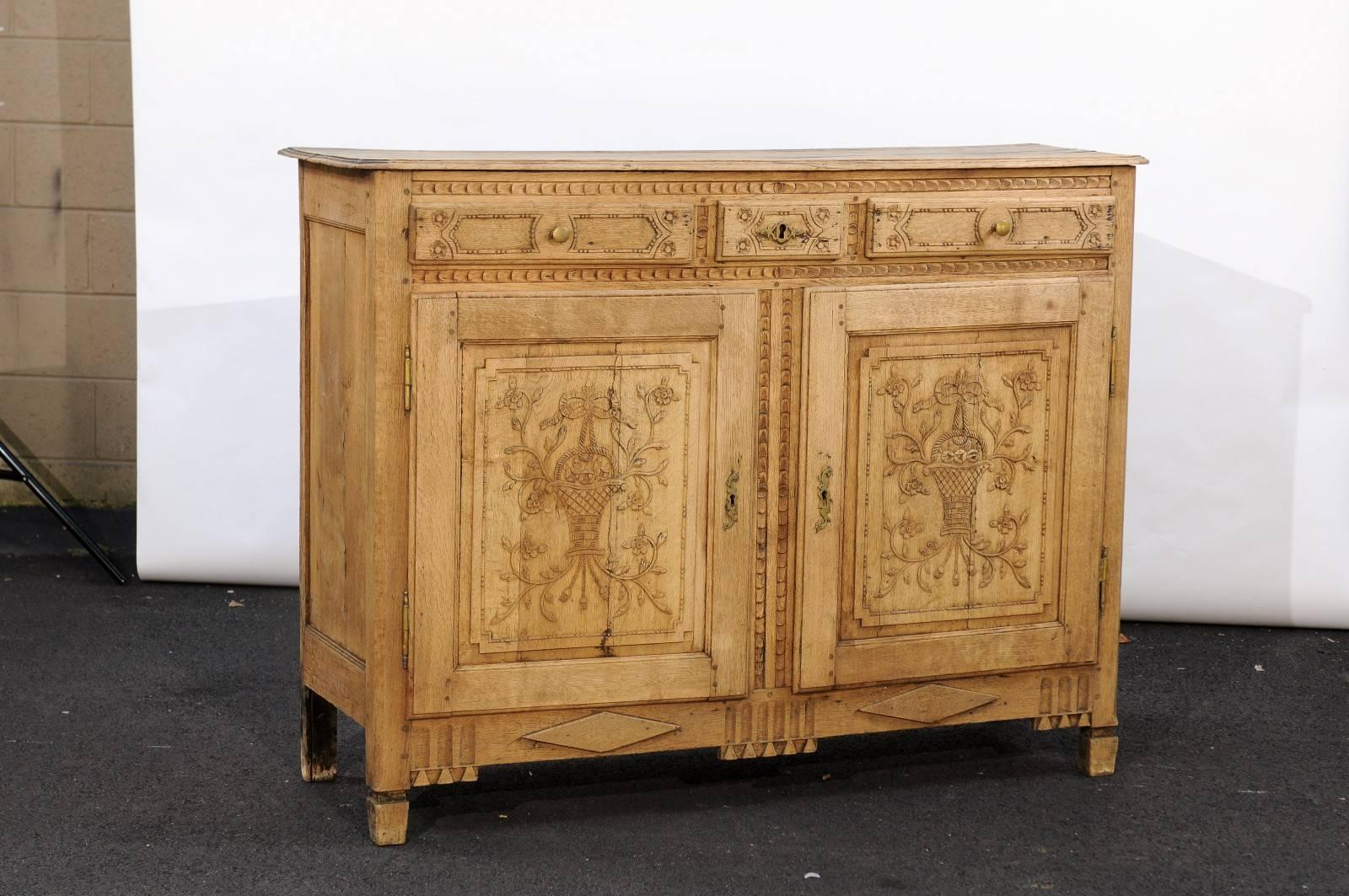 Louis XVI Style Stripped and Carved Oak Buffet, From Belgium, Mid-19th Century In Good Condition In Atlanta, GA