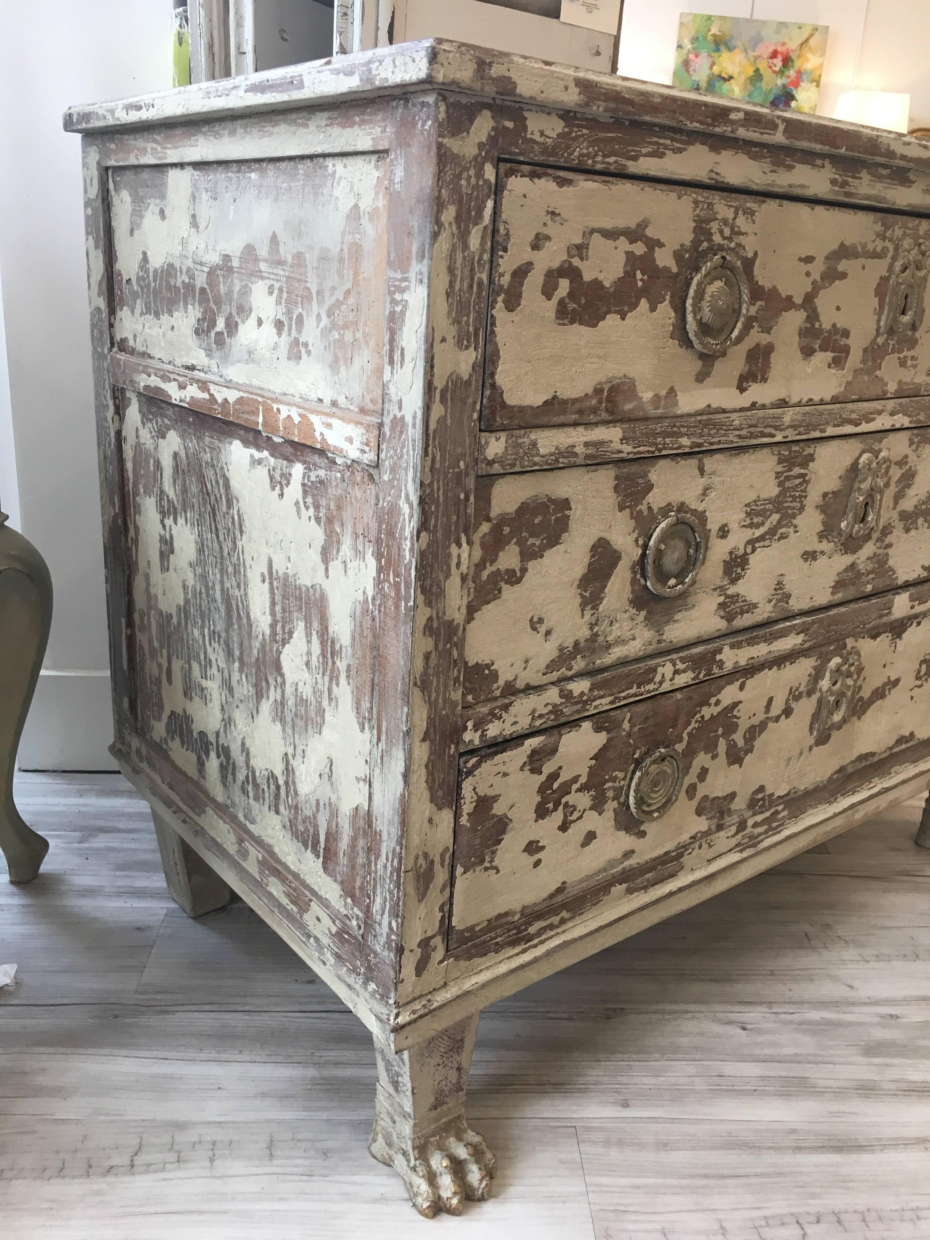 20th Century French Distressed Paint Three-Drawer Commode with Lion Paw Feet and Ring Pulls