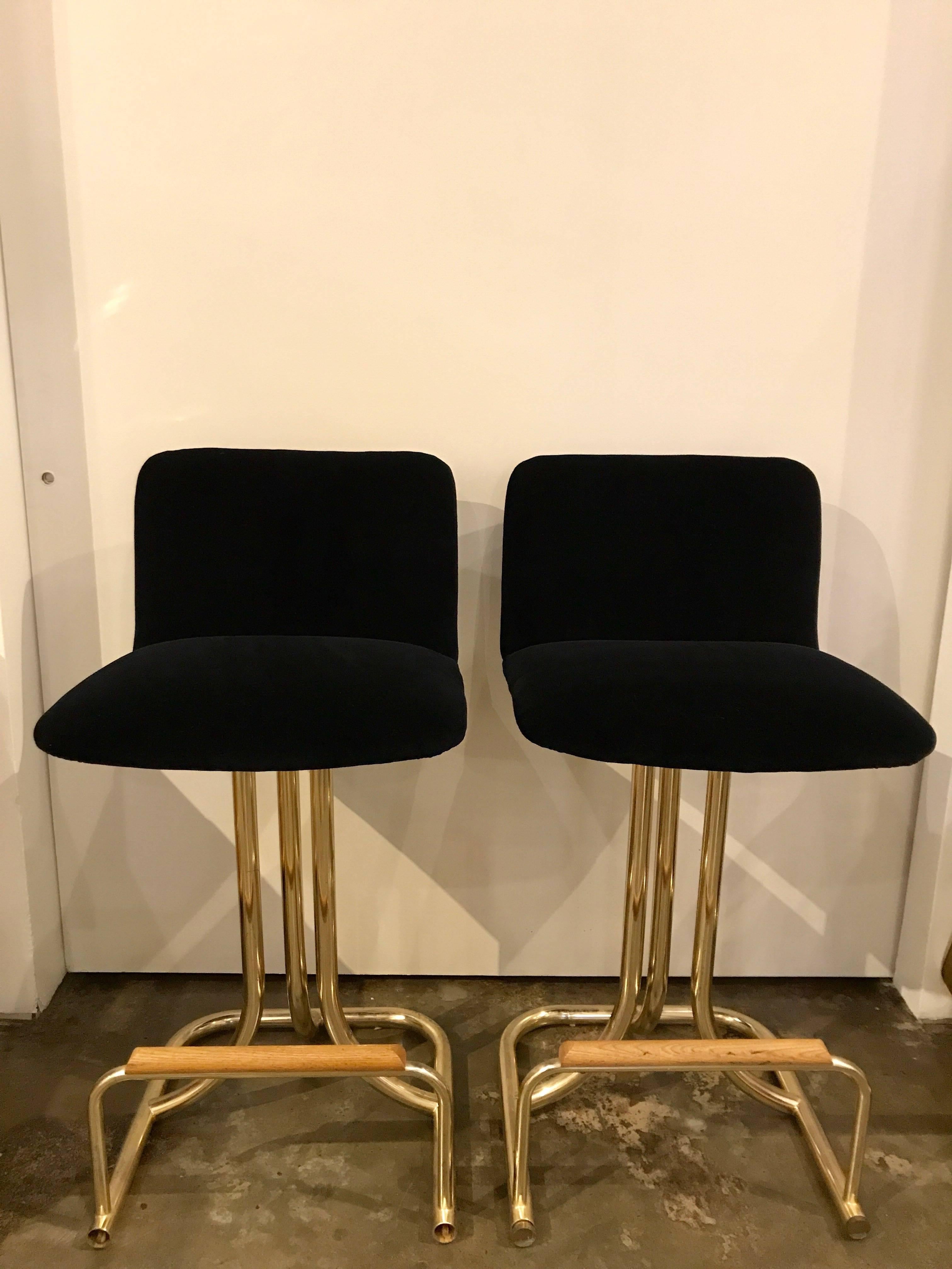 Set of Two DIA Mid-Century Modern Black Velvet, Brass and Wood Bar Stools 4