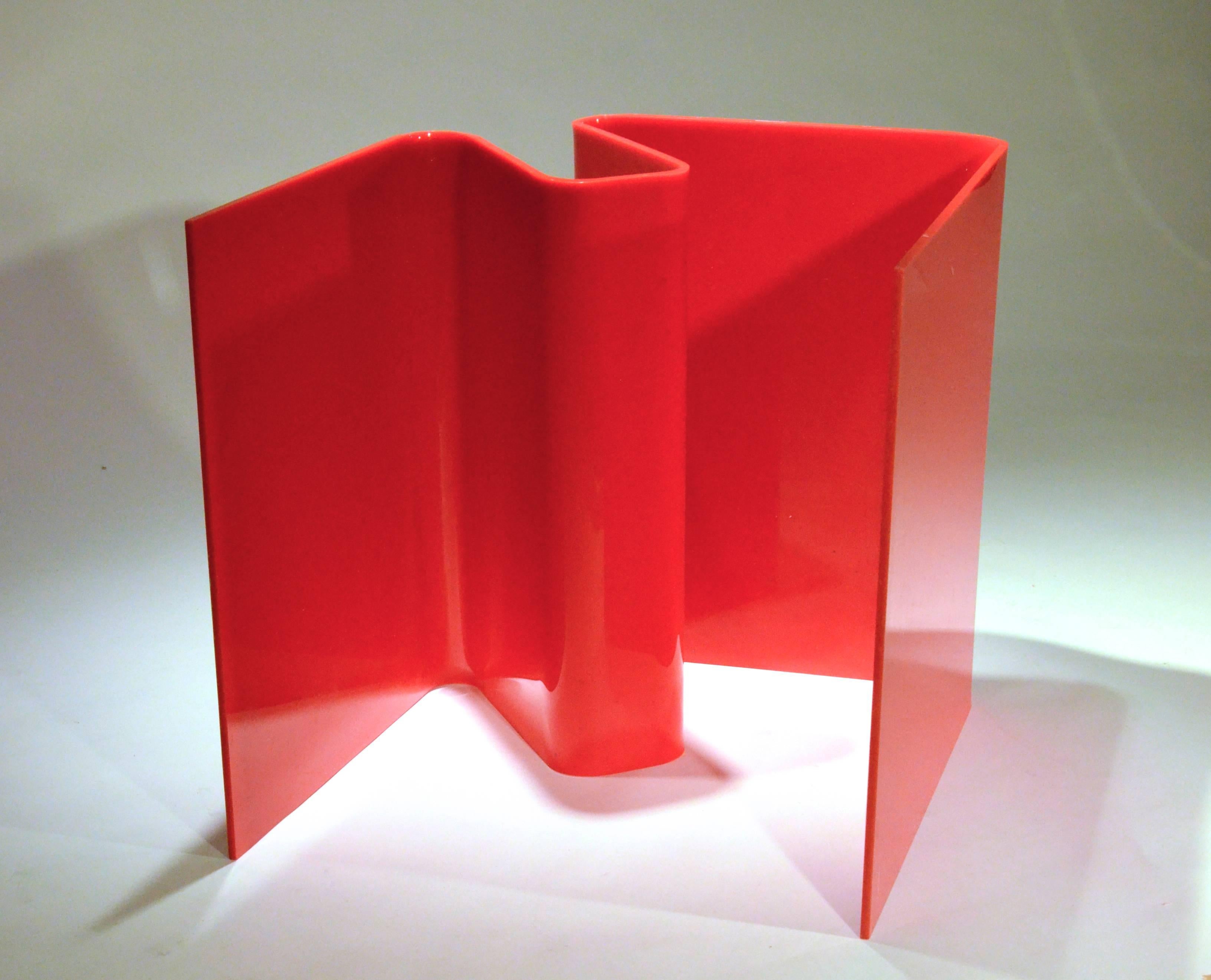 Andrew Ivar Morrison for Stendig Op-Art Red Acrylic Magazine Side Table c. 1970 In Good Condition In Houston, TX