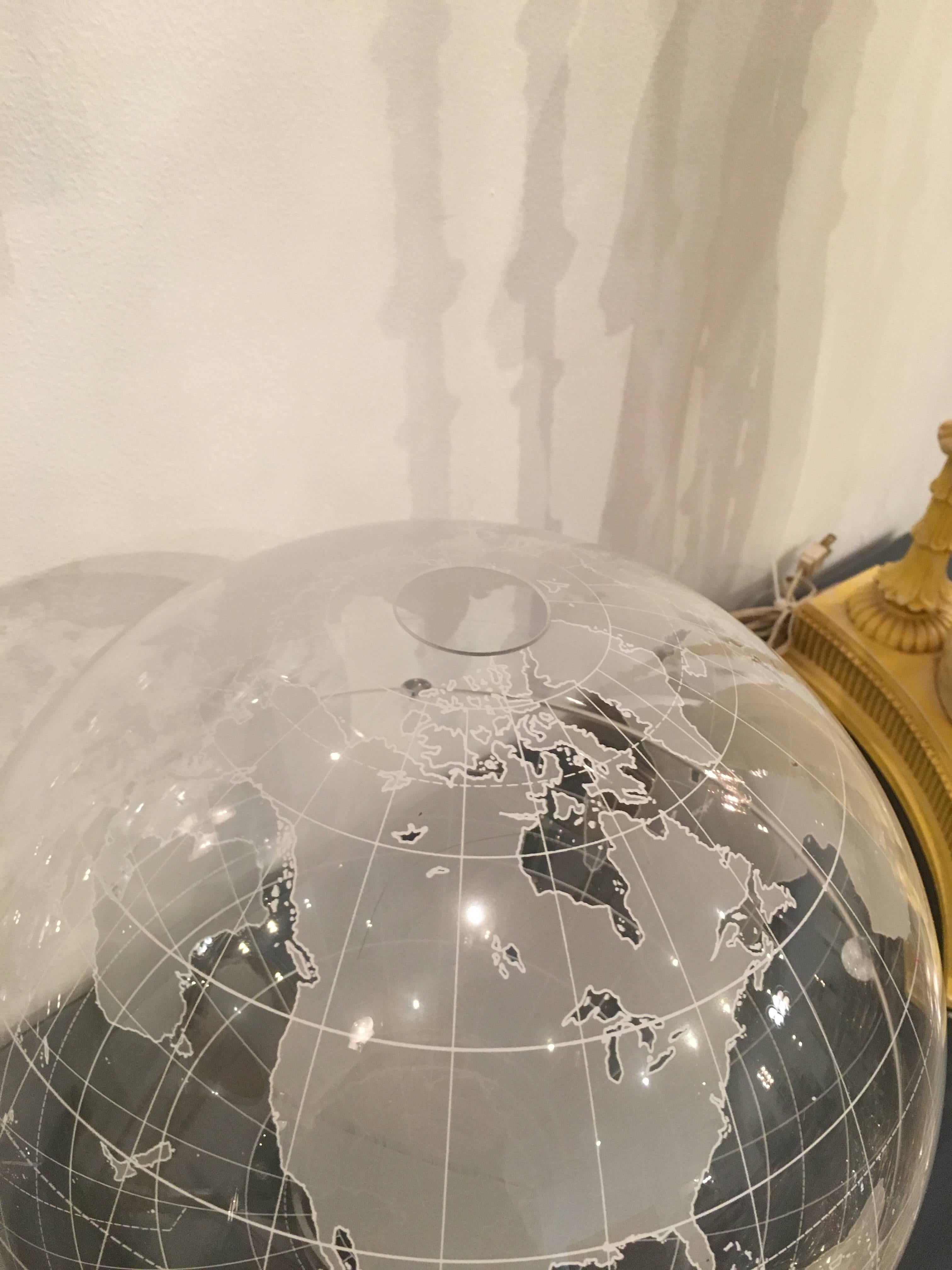 Clear Background Frosted Continents Lucite World Globe on Circular Lucite Stand In Good Condition In Houston, TX