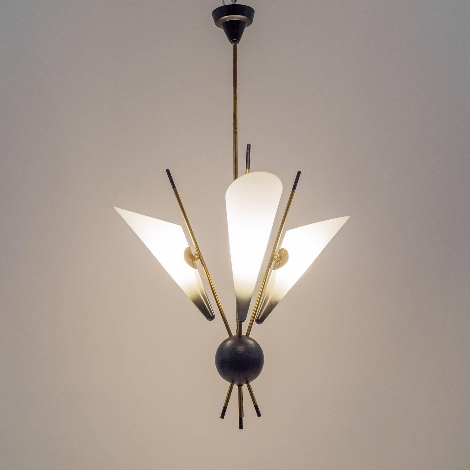 Italian Modernist Brass and Enameled Glass Sputnik Chandelier, 1950s 4