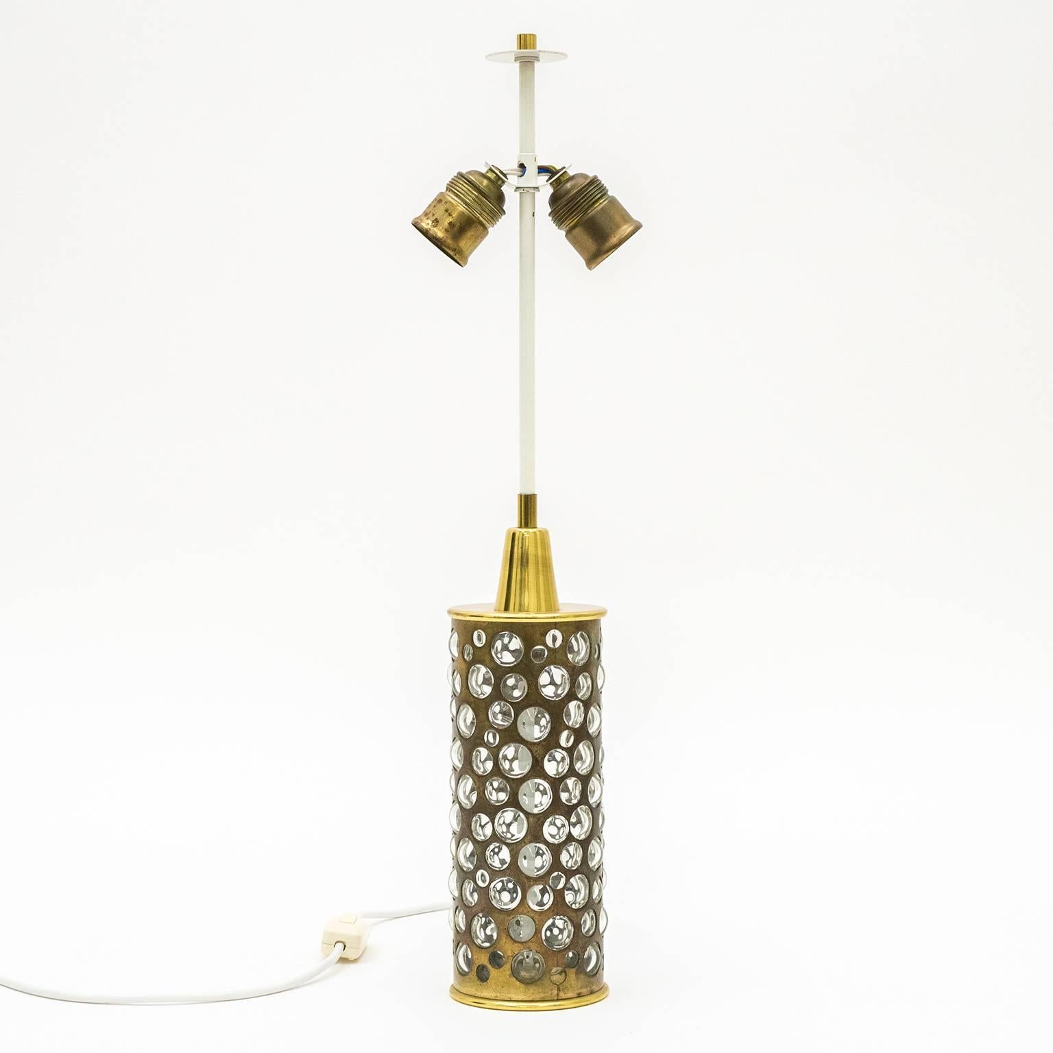 Brass and Glass Table Lamp by Rupert Nikoll, Austria, 1950s In Good Condition In Vienna, AT