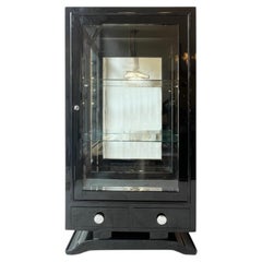 Three-sided glazed Art Deco display case