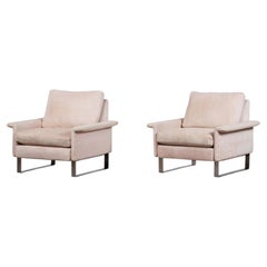 Pair of Velvet Lounge Design Chairs on Chrome Sled Bases, Italy, 1960s