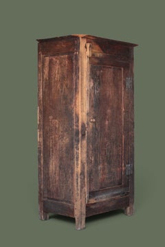French Primitive Pine Single-Door Bonnetiere Cupboard, 1890s