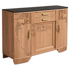 Französisches Art-déco-Buffet mit Spiegel, Nussbaum und Messing, mit floralen Schnitzereien, 1930er Jahre