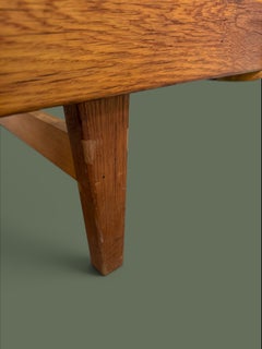 Lettino scandinavo in stile moderno, rovere scolpito, estremità ricurve, anni ’60
