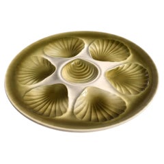 Plato de cerámica para ostras «Moulin des Loups», esmalte verde «Salterène», Francia, década de 1960