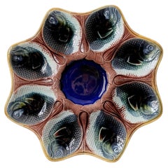 Plato francés de majólica con forma de ostra, loza esmaltada, motivos de peces, década de 1890