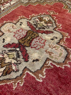 Earthy Kirsehir Vintage Turkish Rug • Hand-Knotted Wool, Rustic Style, 1940s
