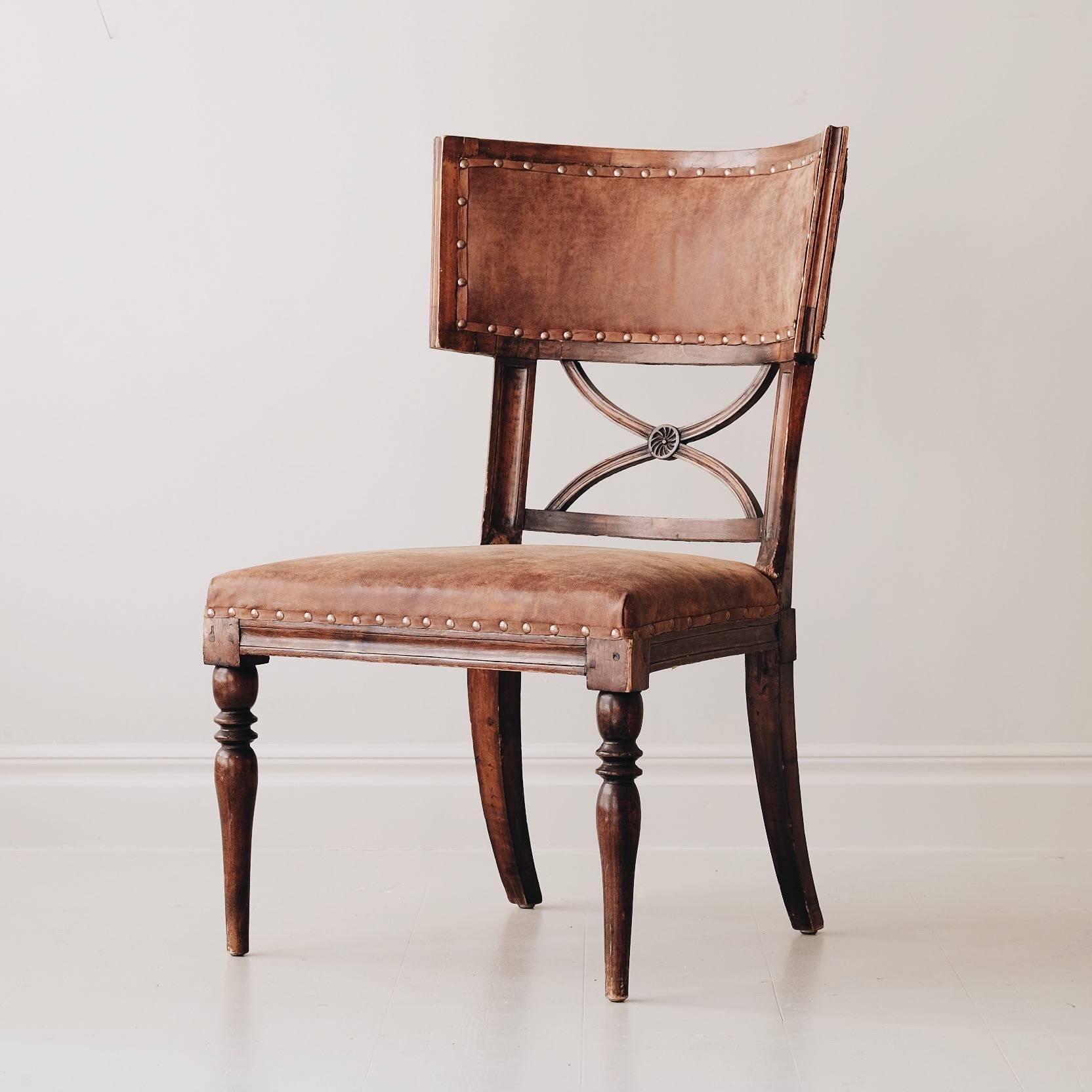 Swedish, 19th century, Gustavian, Klismos chair. 

Attributed to Stockholm Master Ephraim Stahl. Supplier to the Royal Court and one of the most sophisticated and inventive makers of his period.

Condition: Good. 
Wear: Wear consistent with age