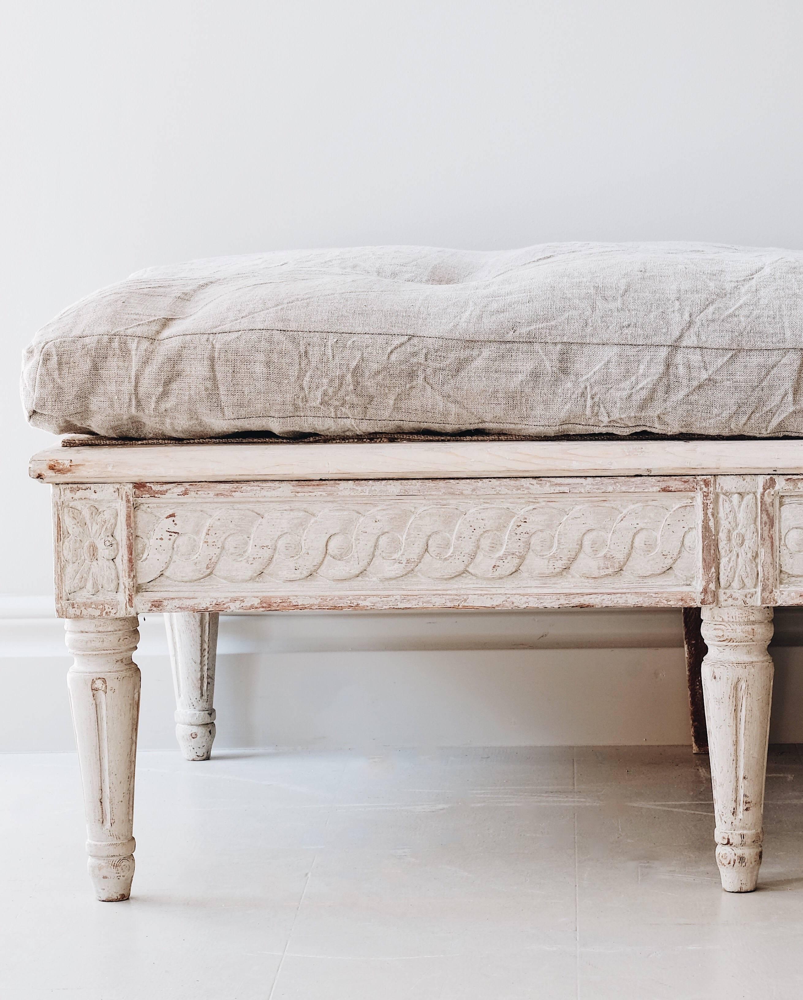 19th Century Gustavian Bench or Daybed In Good Condition In Mjöhult, SE