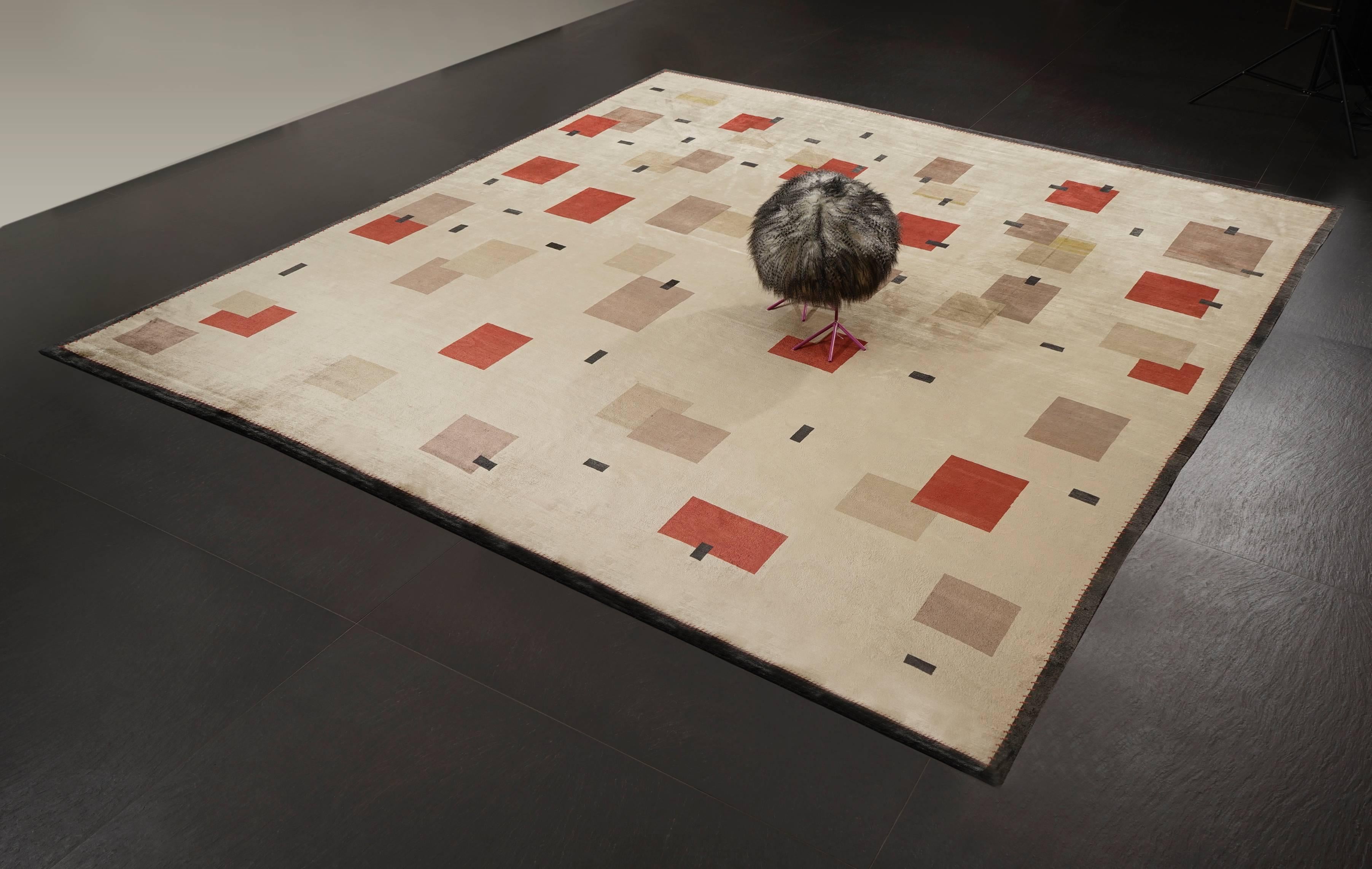 Natural silk rug by Didier Marien - N.11.

Dimensions: 330 X 310 cm.
Composition: Natural silk.
Handwoven.
Artist: Didier Marien.

For any customization on this rug, or bespoke edition, please contact the Boccara Gallery office.

Didier
