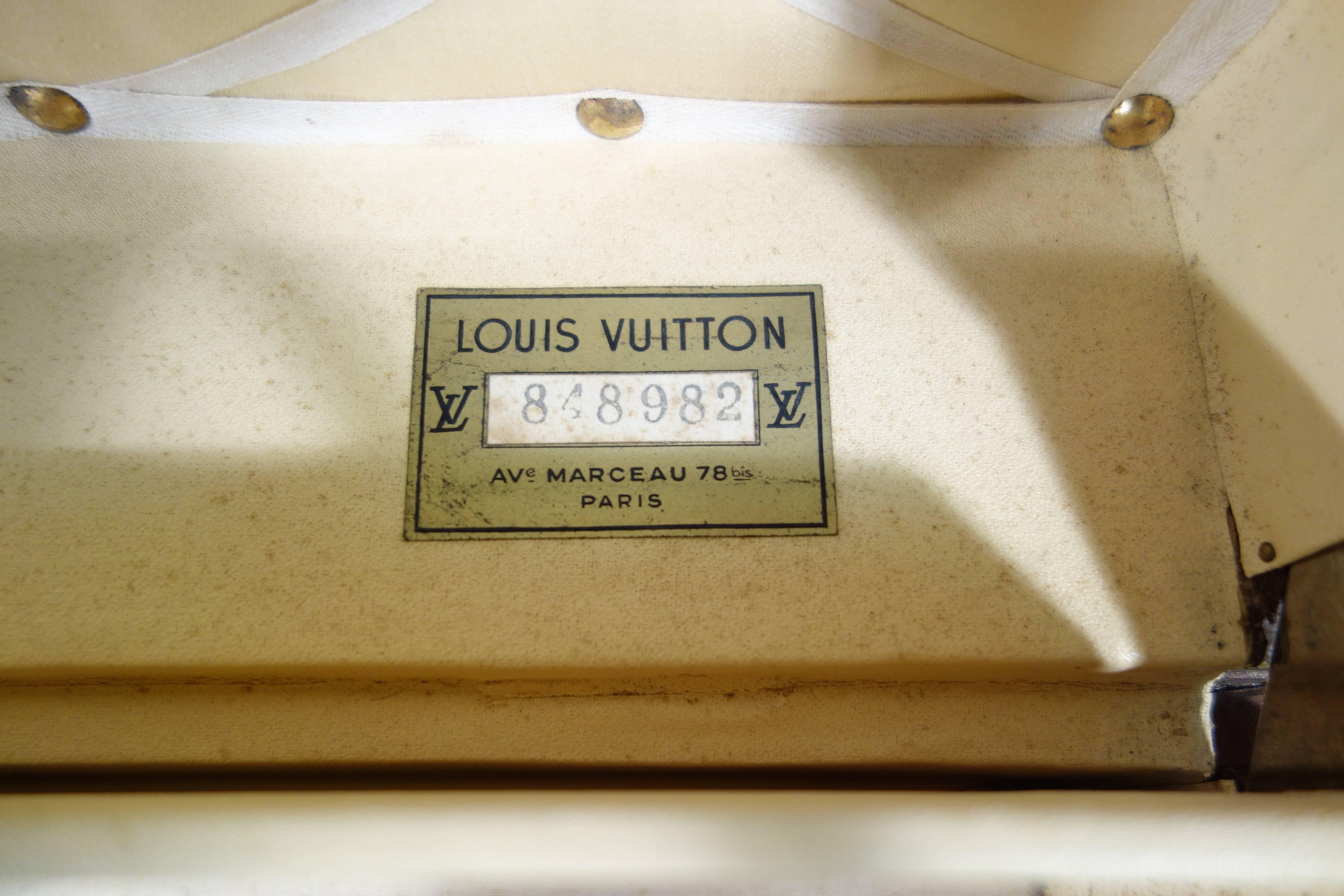 Mid-20th Century 1950s Louis Vuitton Cabin Trunk or Malle Cabine Au Pochoir