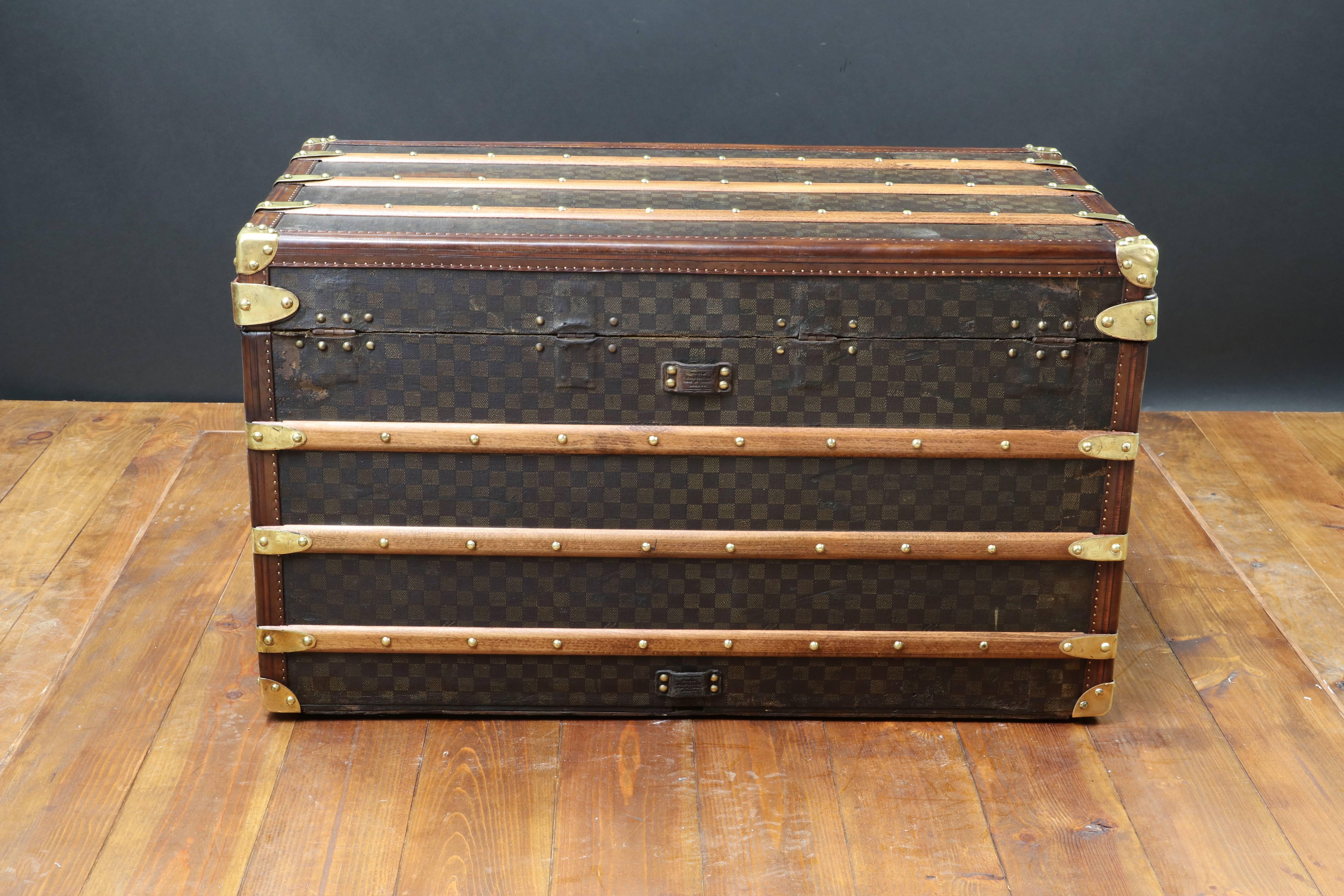 1900s Louis Vuitton Damier Canvas Steamer Trunk/ Malle Courrier In Good Condition In Haguenau, FR
