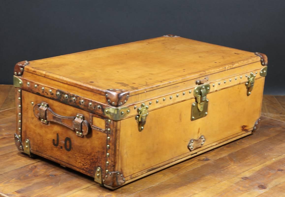 1910s Louis Vuitton Natural Leather Cabin Trunk In Excellent Condition In Haguenau, FR