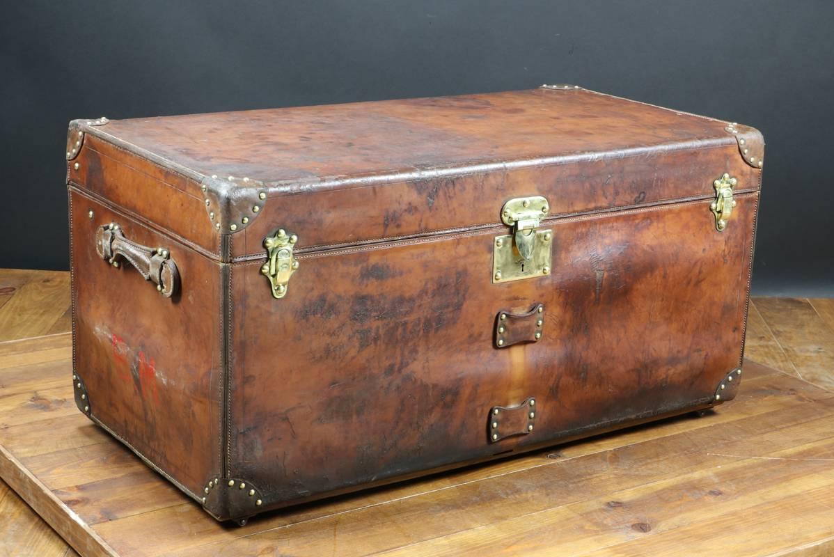 French 1920s Goyard Steamer Trunk in Natural Leather For Sale