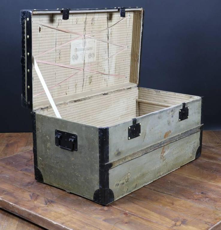 Sold at auction Louis Vuitton Trianon Gray Canvas Trunk Auction