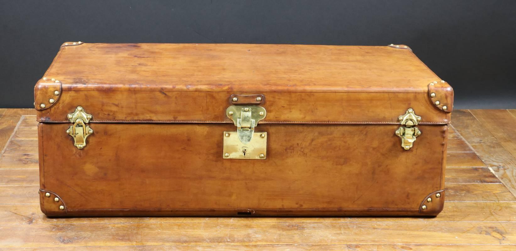 1930s Leather Cabin Trunk For Sale 1