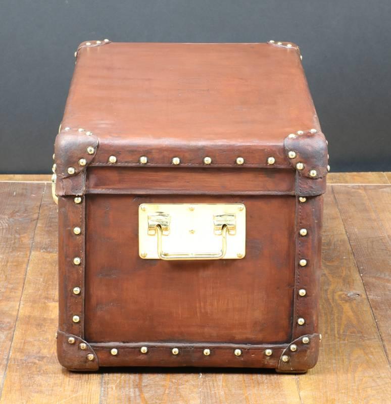 French 1920s Natural Leather Trunk For Sale