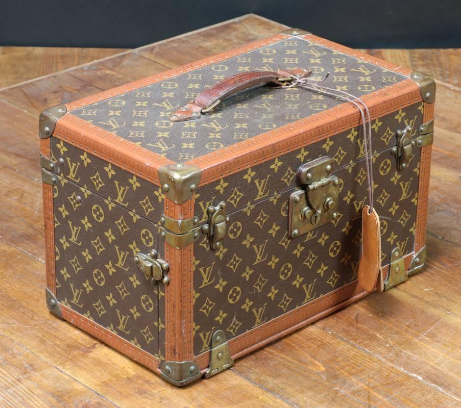 Mid-20th Century 1950s Louis Vuitton Vanity Special Order with Original Key For Sale