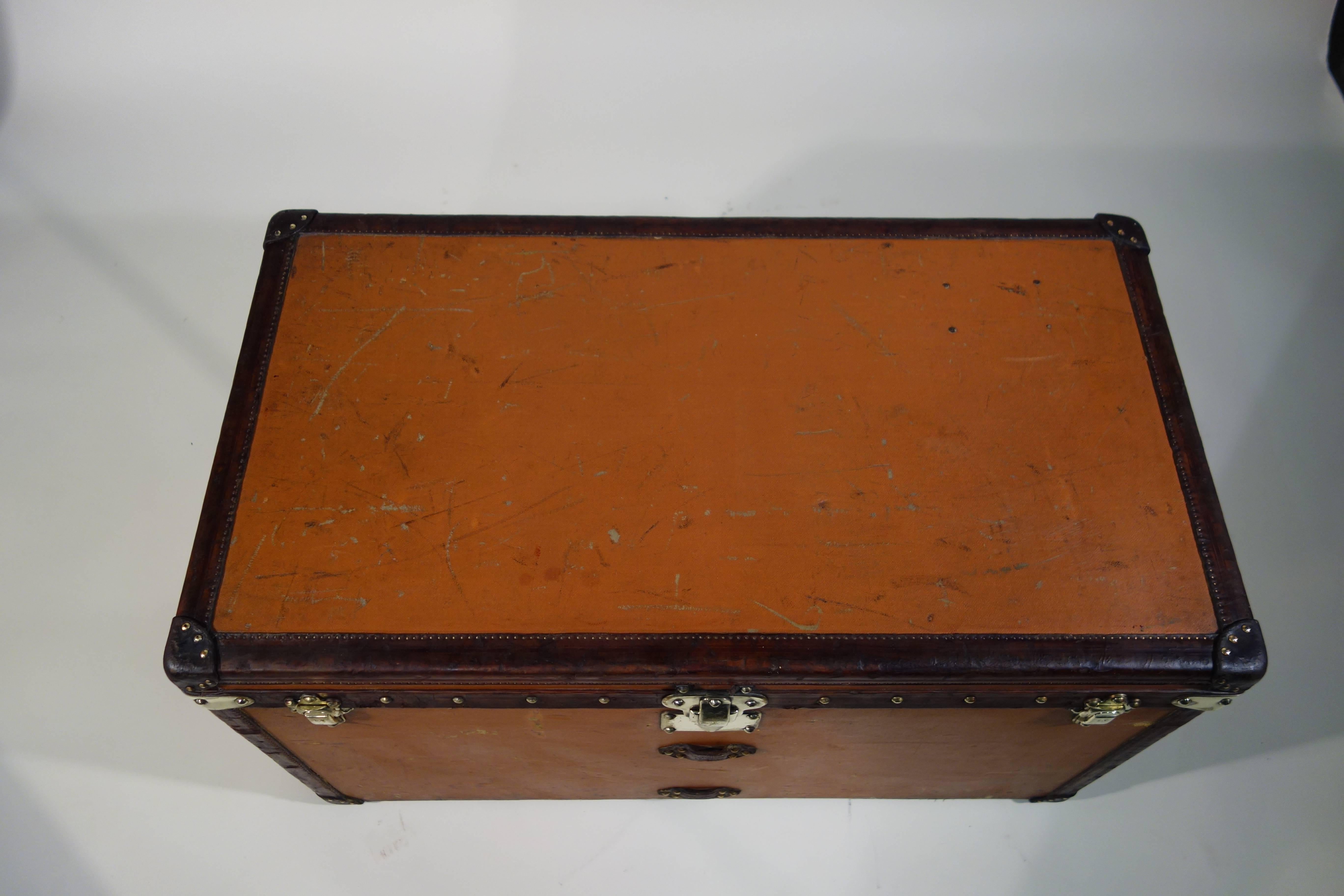 French 1910s Orange Louis Vuitton Steamer Trunk or Malle Courrier Vuitonite Orange For Sale
