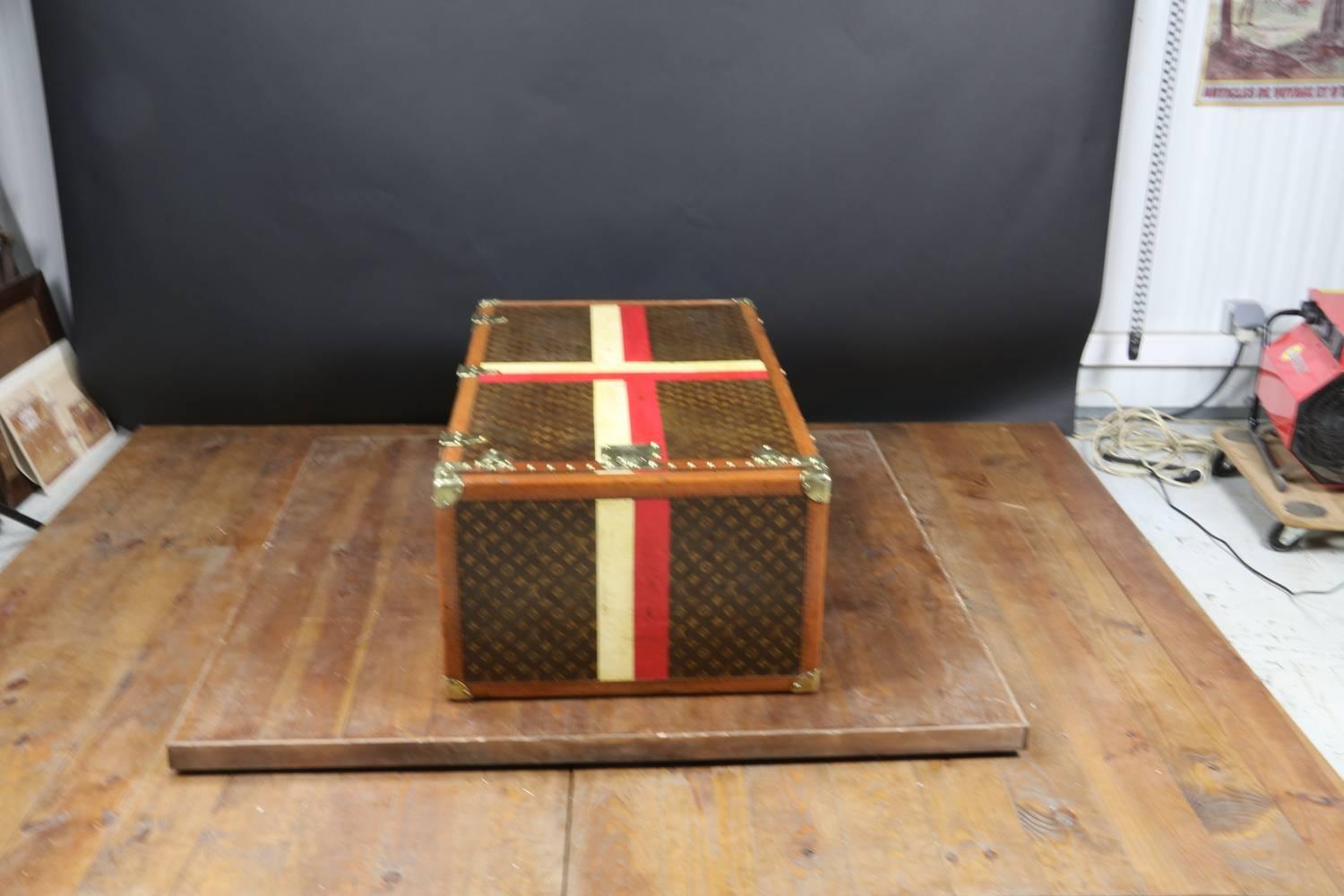 1930s Louis Vuitton Lilly Pons Monogram Trunk 30 Pairs of Shoes 1