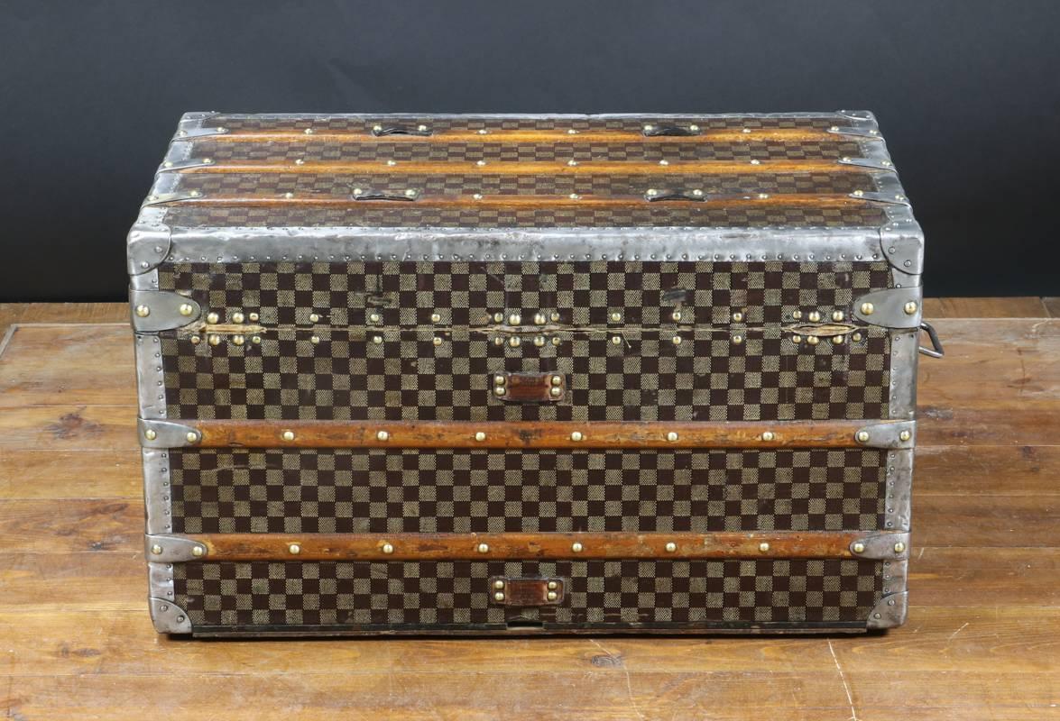 1900s Louis Vuitton Damier Steamer Trunk with Trays In Good Condition In Haguenau, FR