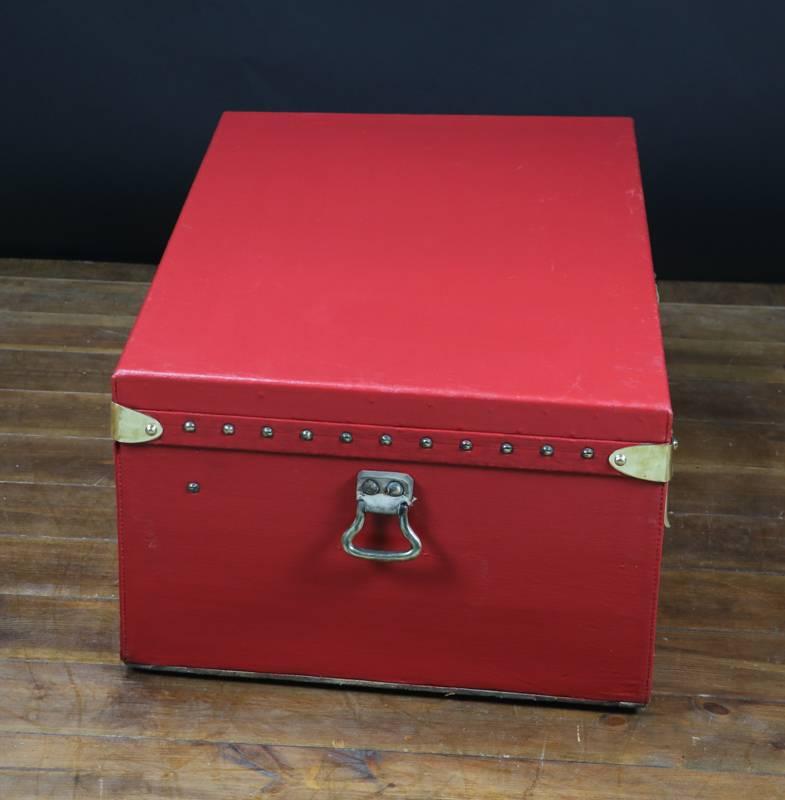 French Louis Vuitton Red or Coated Canvas Trunk for Car, 1900s