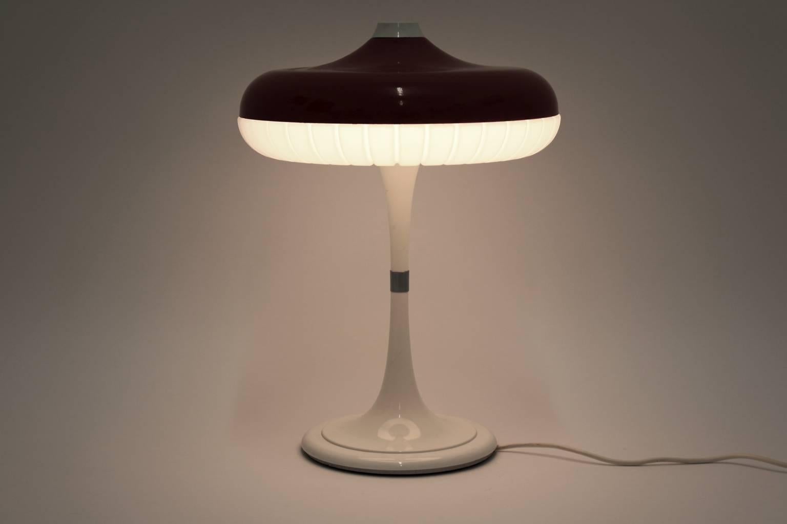Milieu du XXe siècle Lampe de bureau champignon rouge de l'ère spatiale Siform par Siemens, Allemagne, années 1960 en vente