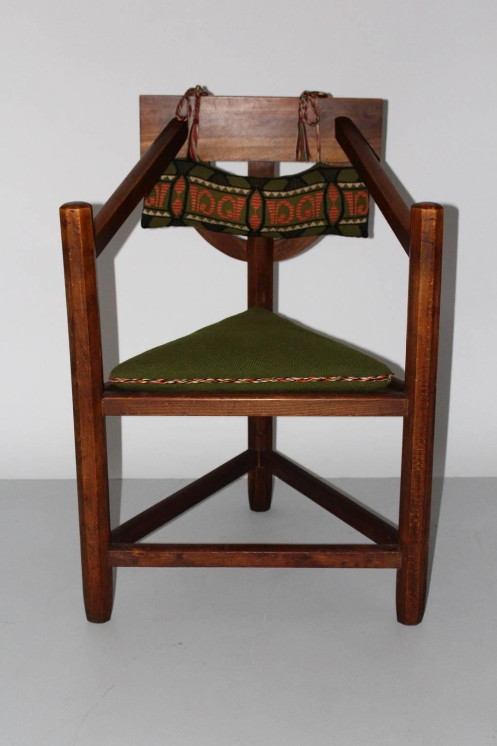 Rustikaler Vintage-Sessel oder Beistellstuhl aus Buchenholz im Art déco-Stil, Schweden 1920er Jahre (Schwedisch) im Angebot