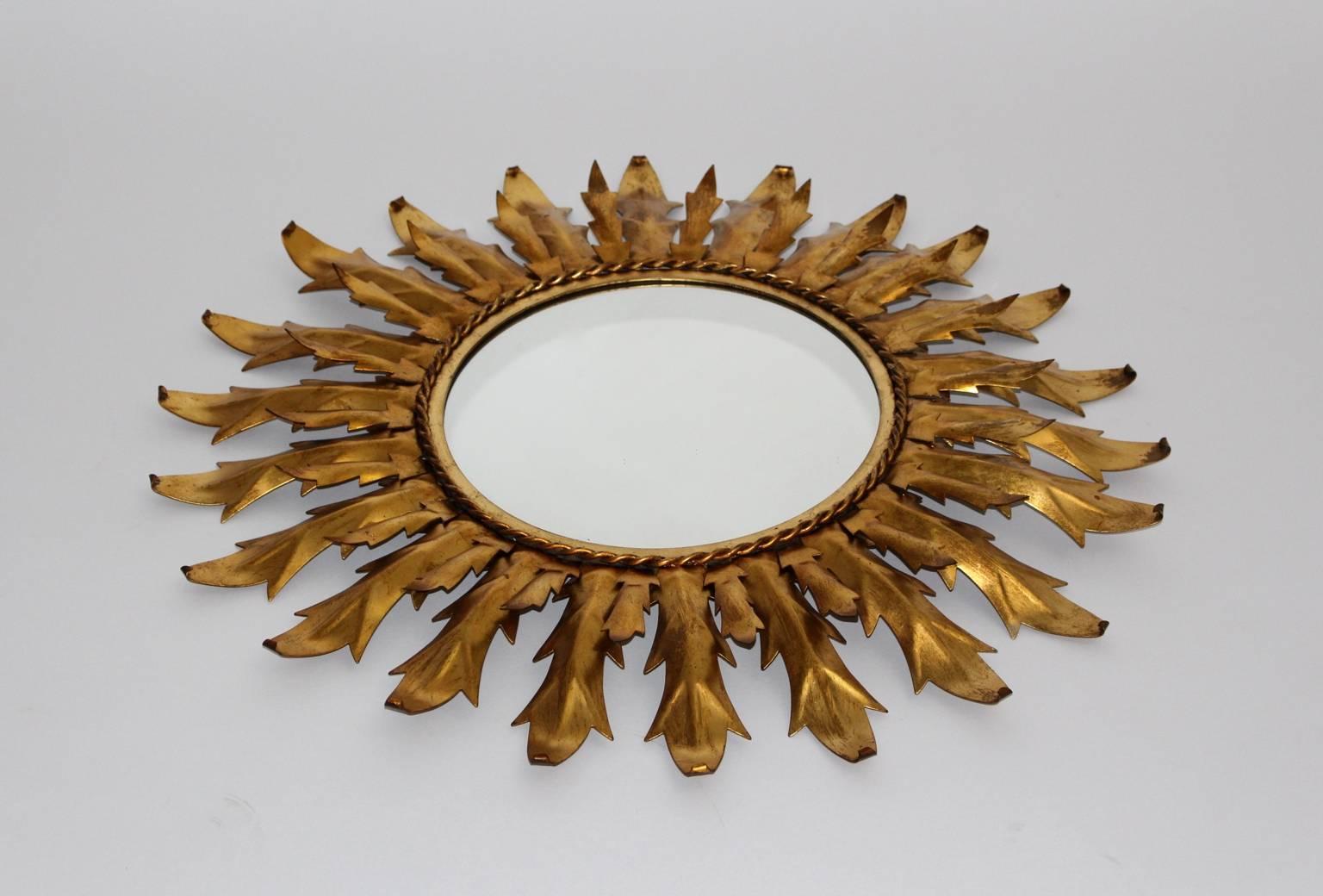 Mid-Century Modern Mid Century Modern Gilded Metal Sunburst Vintage Mirror Wall Mirror Italy 1960 For Sale