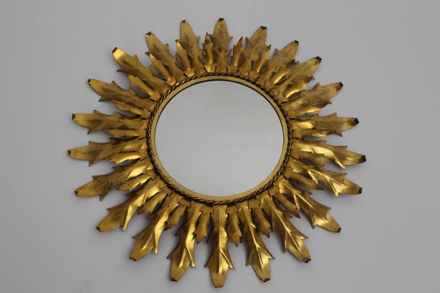 Gilt Mid Century Modern Gilded Metal Sunburst Vintage Mirror Wall Mirror Italy 1960 For Sale