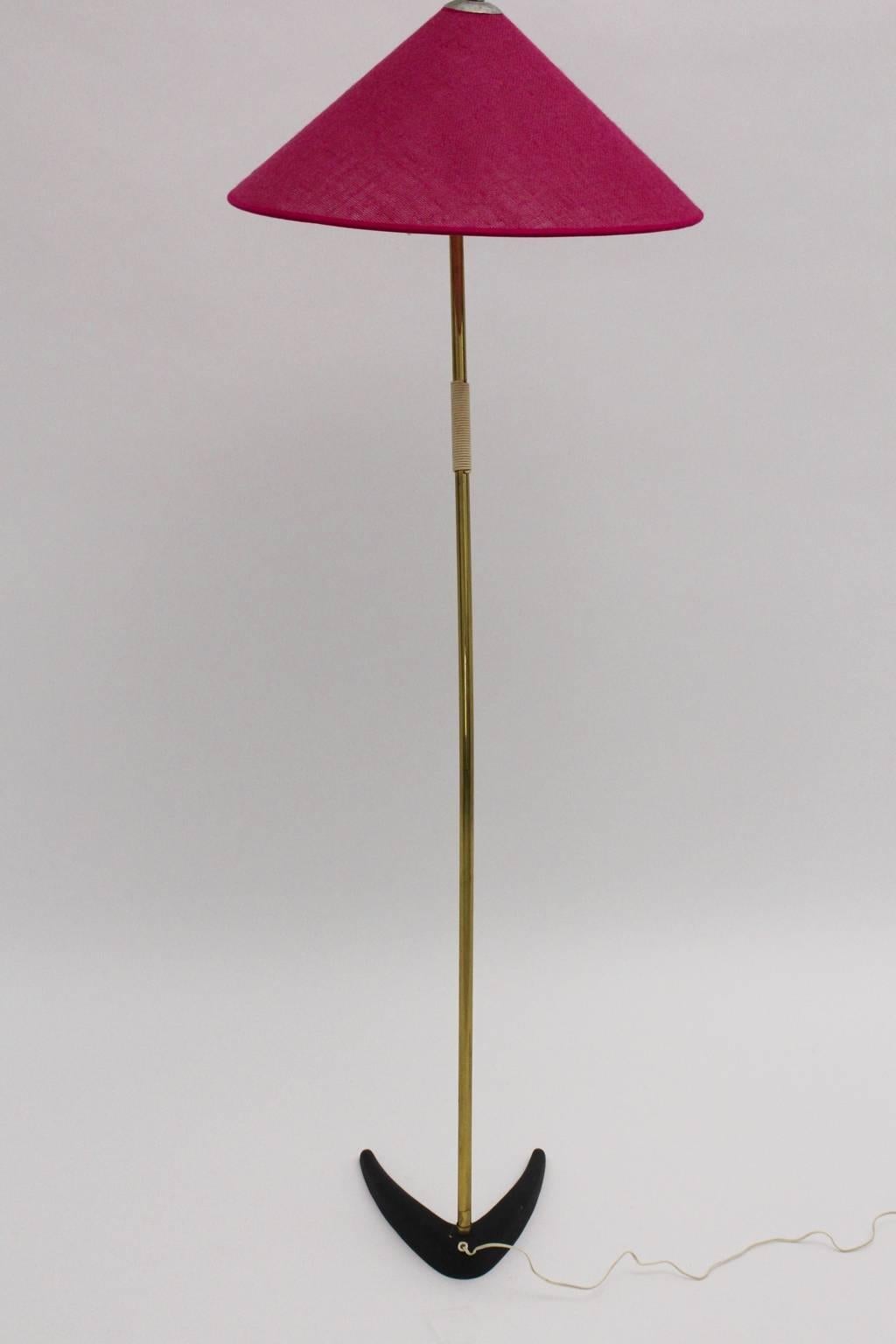 Cast Mid-Century Modern Kalmar Vintage Brass Floor Lamp Clawfoot 1950s Austria For Sale