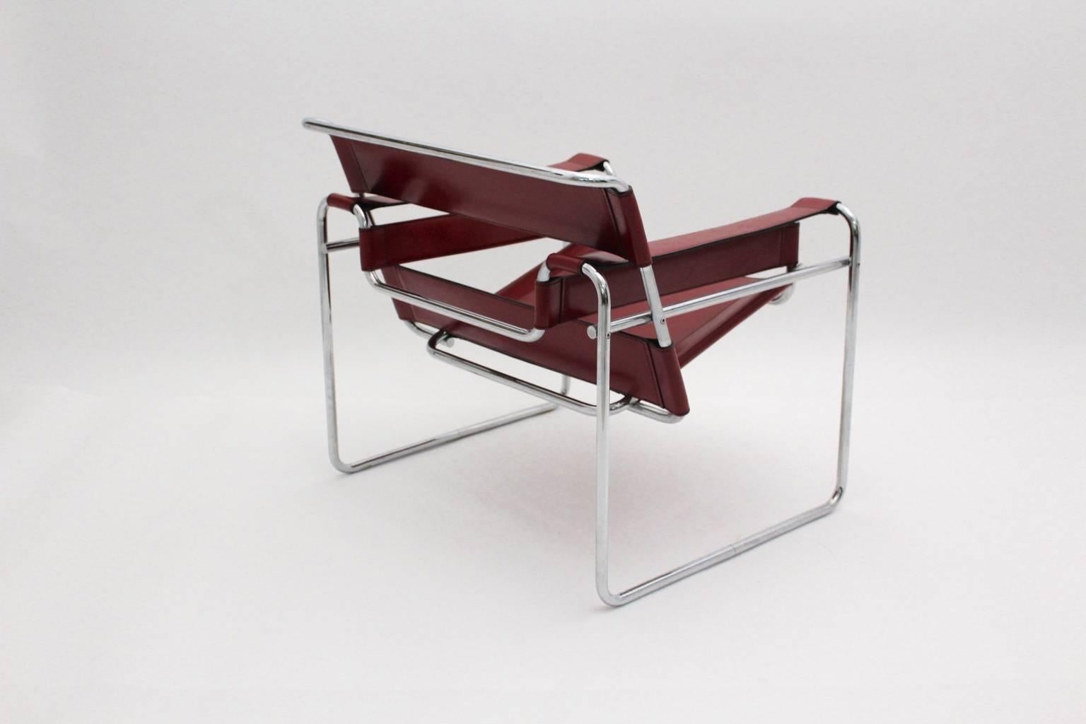 wassily chair red