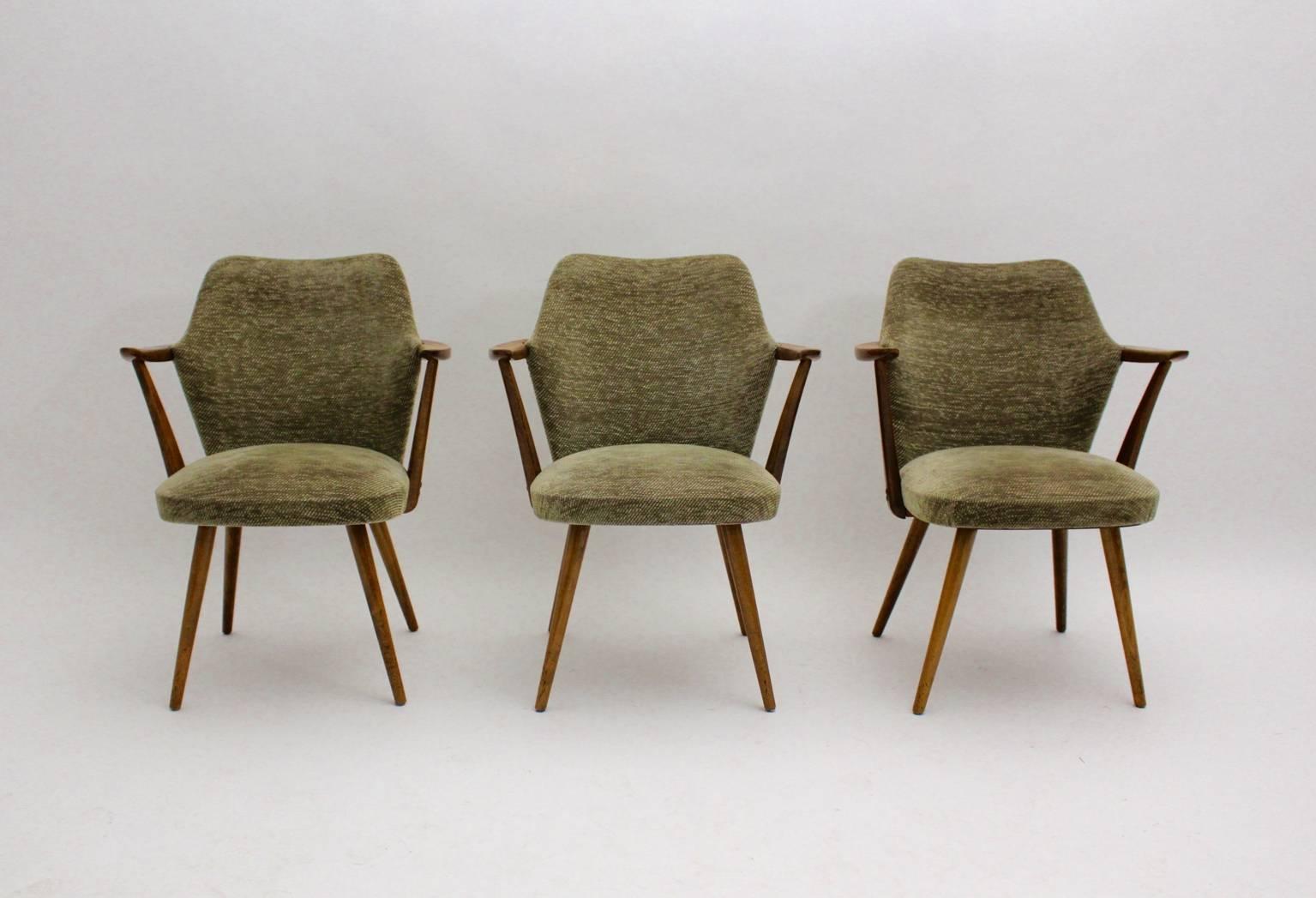 Moderner Sessel aus Buchenholz, Mid-Century Modern, Oswald Haerdtl zugeschrieben 1950er Jahre im Angebot 1