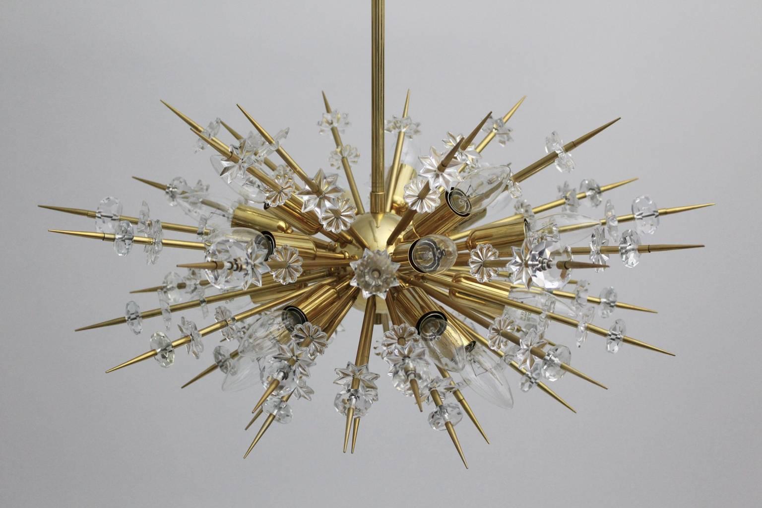  Mid Century Modern Vintage Glass Brass Chandelier Miracoloso Bakalowits 1972  In Good Condition For Sale In Vienna, AT