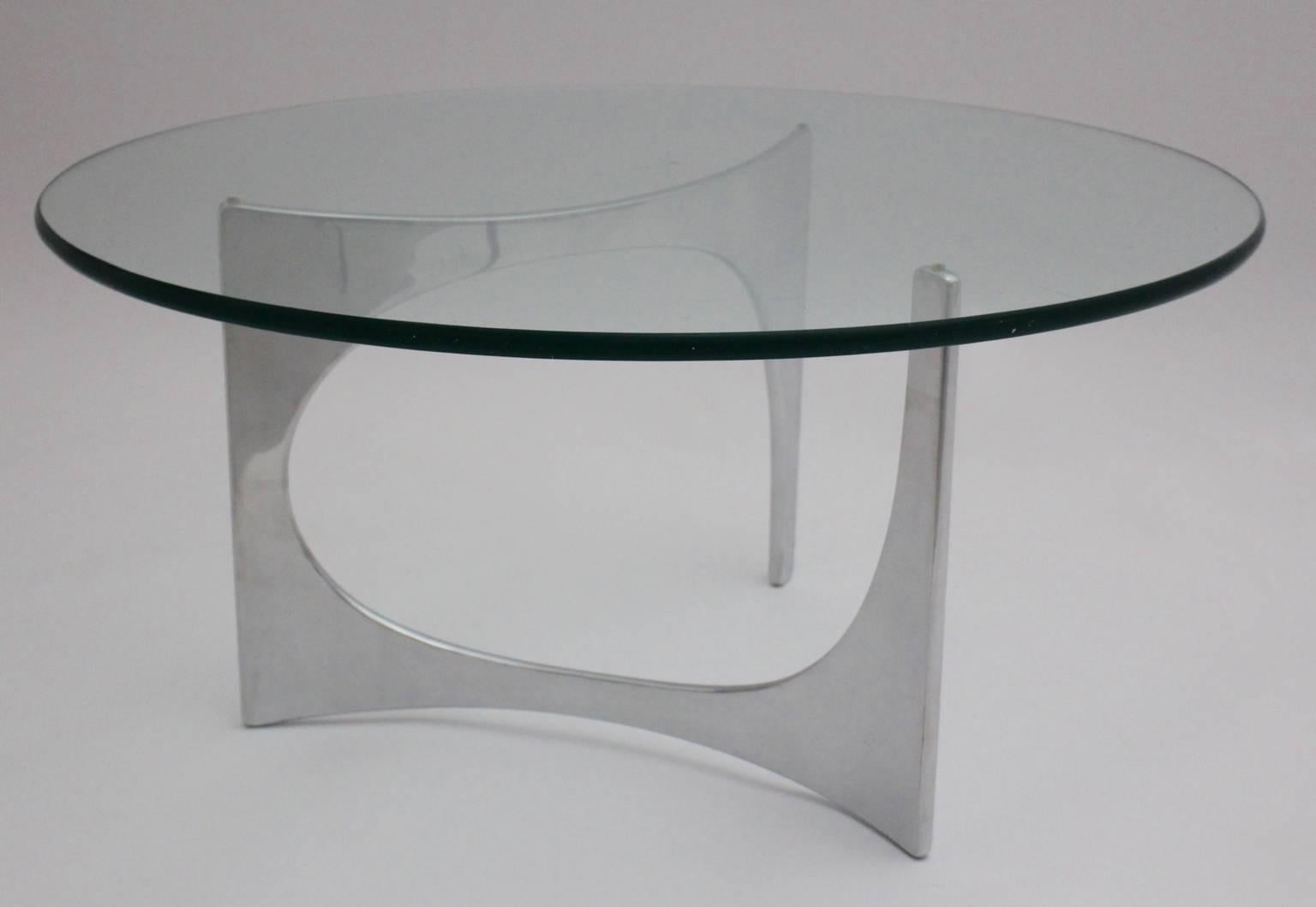 Allemand Table basse vintage en verre et aluminium argenté de l'ère spatiale de Knut Hesterberg, vers 1970 en vente