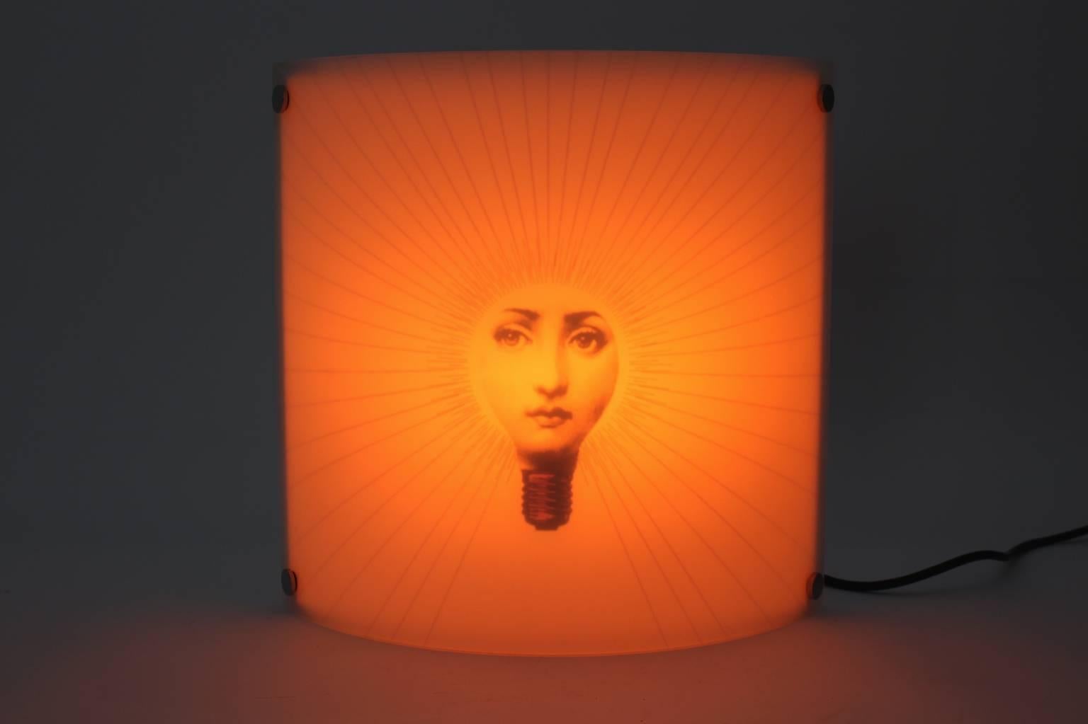 Piero Fornasetti Italian Wall Light, 1980s In Excellent Condition In Vienna, AT