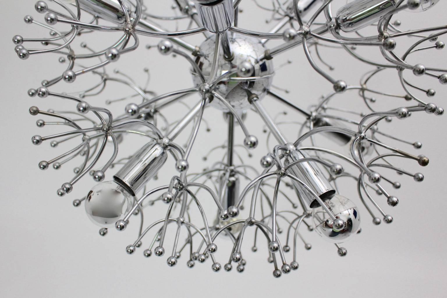 Space Age Metal Vintage Chandelier by Gaetano Sciolari, 1960s, Italy For Sale 1