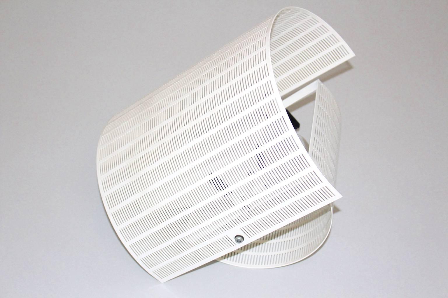 Postmodern White Vintage Sconce or Wall Light Shogun by Mario Botta, 1986 Italy For Sale 1