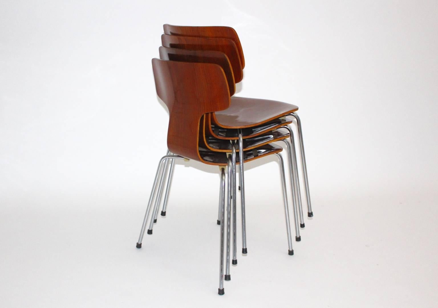 Mid Century Modern Vintage Teak Chairs by Arne JacobsenDenmark for Fritz Hansen  For Sale 1