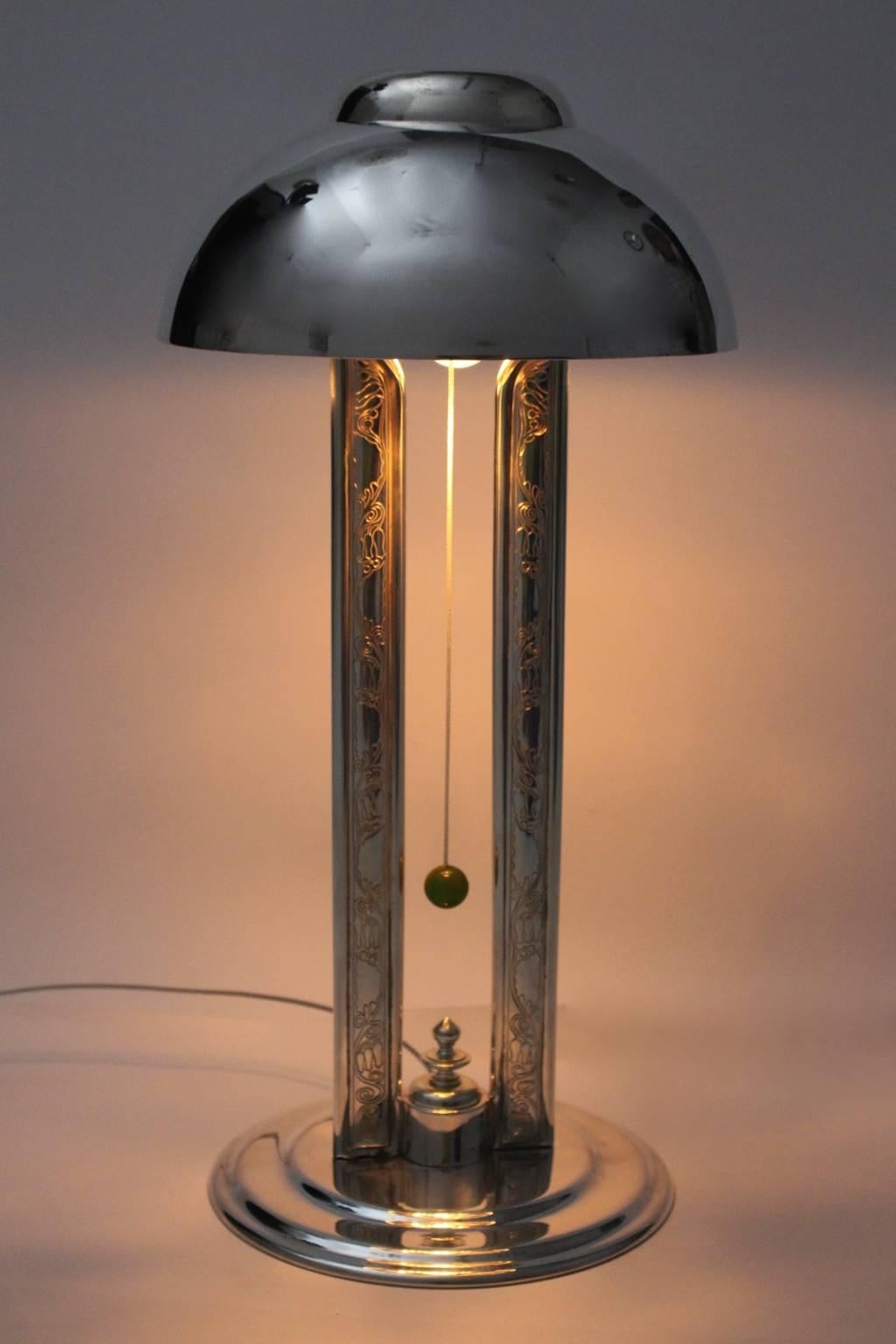 Art Deco Vintage Silver Plated Table Lamp, France, 1920s In Good Condition For Sale In Vienna, AT