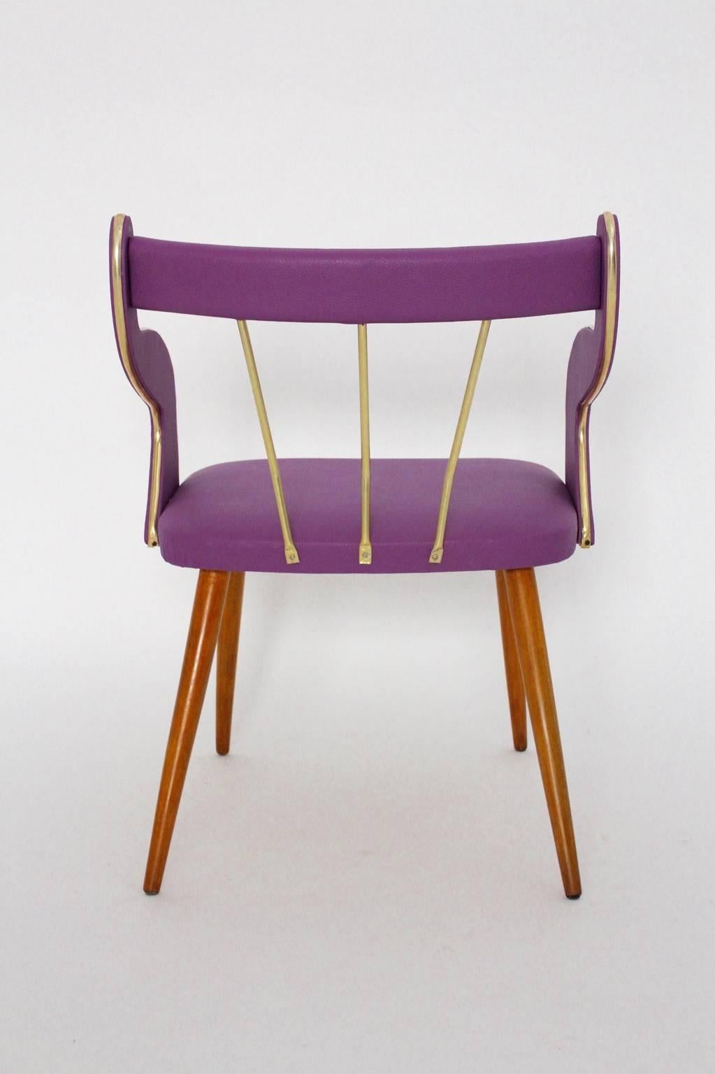 Mid-Century Modern Vivid Lilac Vintage Armchair or Side Chair Italy circa 1950 In Good Condition In Vienna, AT