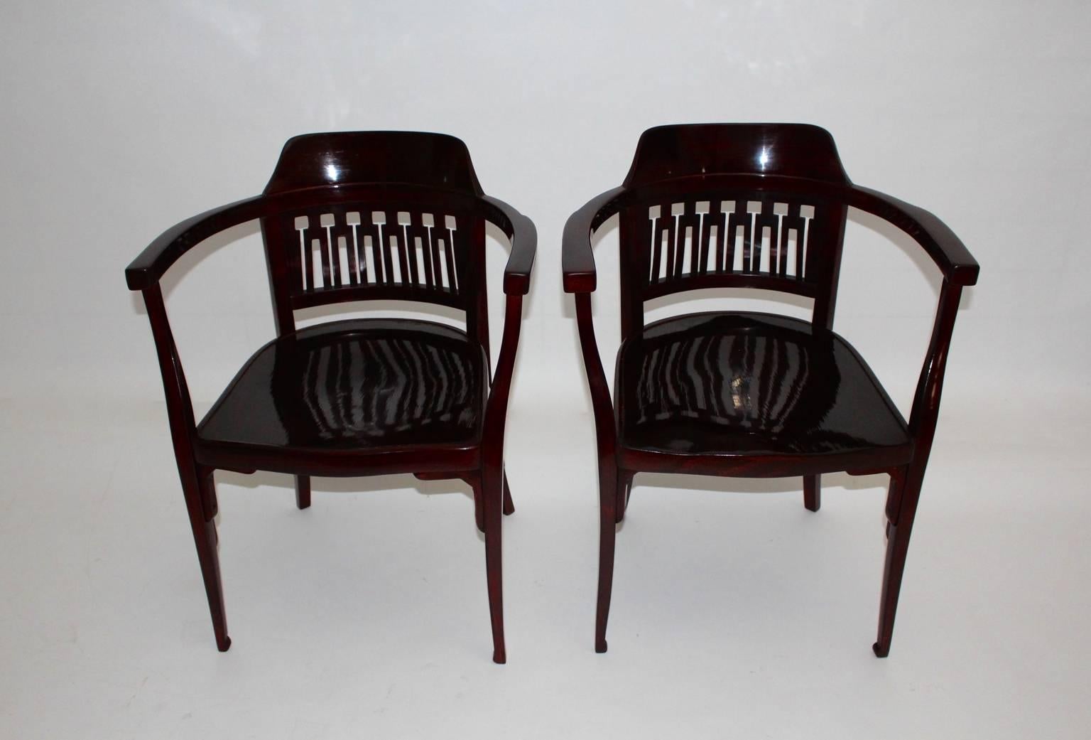 Jugendstil armchairs model no 714, which were designed Style Otto Wagner, Vienna, 1902 and produced by Jacob & Josef Kohn.
Documented in the company´s catalogue Kohn from 1903.
The chairs were made out of mahogany stained beechwood and shellac hand