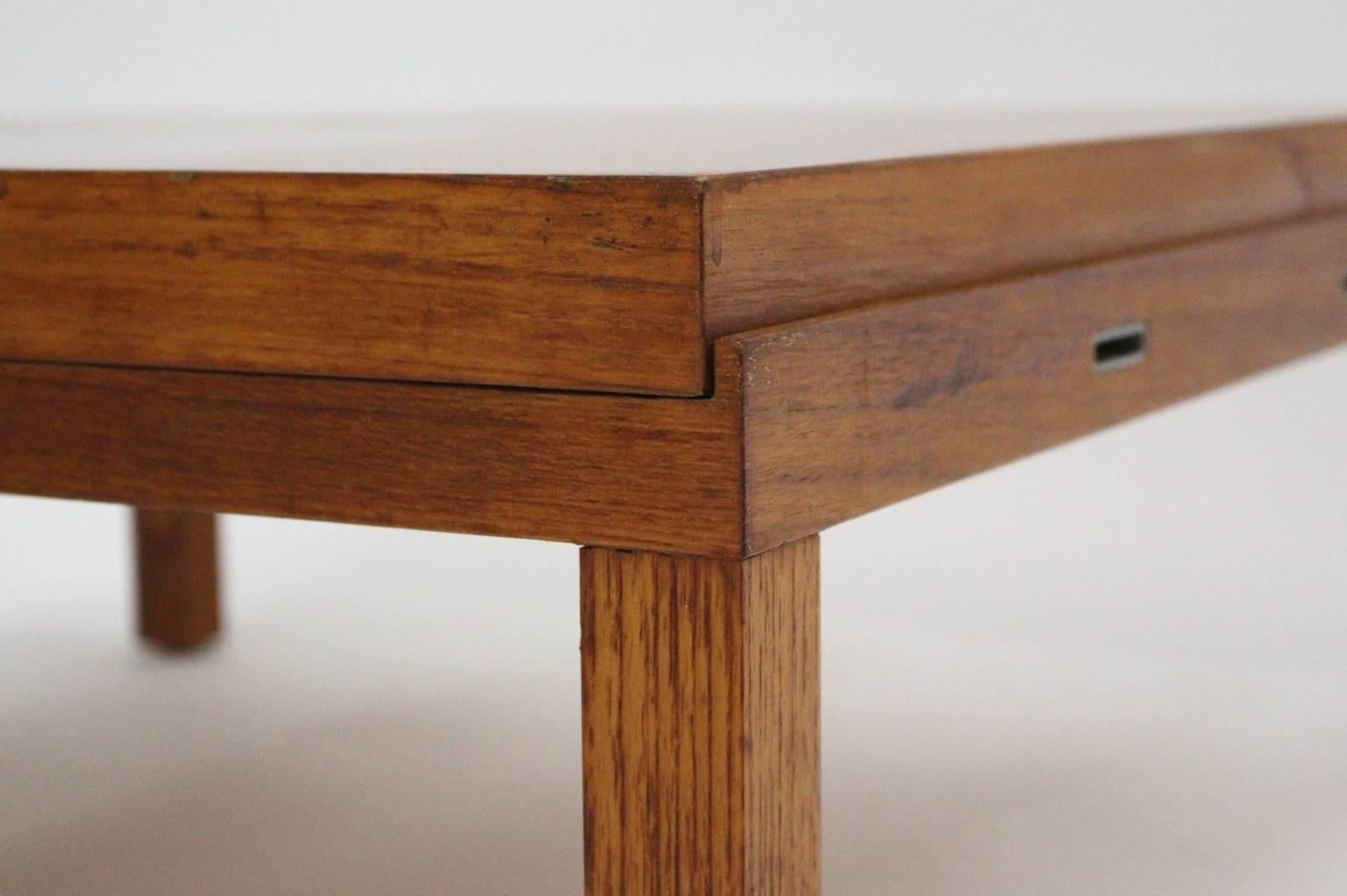 Autrichien Table Basse en Bois Vintage Moderne Milieu de Siècle Table Canapé Johannes Spalt Vienna en vente