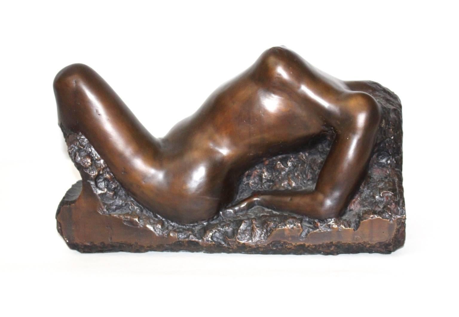 Moderne Torse de femme moderniste en bronze Oskar Bottoli 1980 Autriche en vente